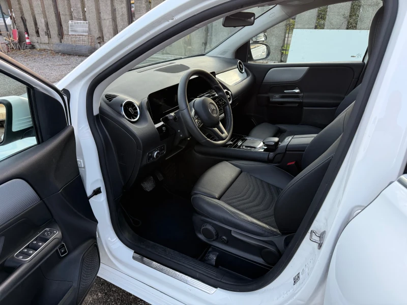 Mercedes-Benz B 200 Sport Line, снимка 13 - Автомобили и джипове - 52669800