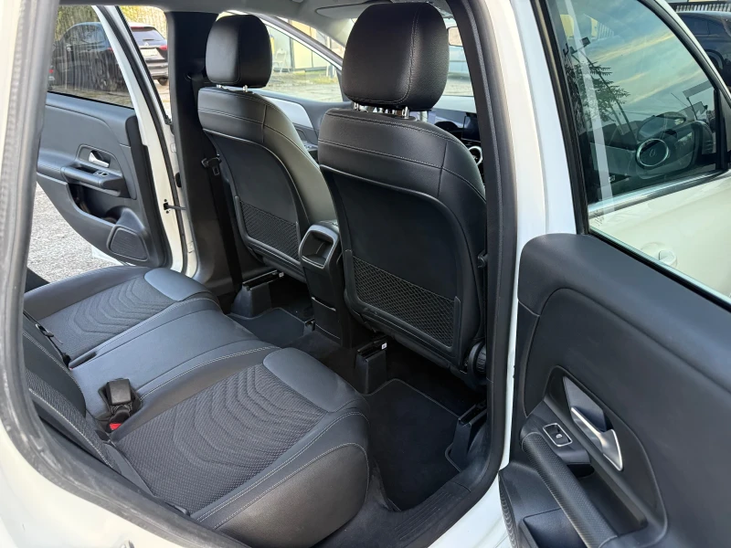 Mercedes-Benz B 200 Sport Line, снимка 12 - Автомобили и джипове - 52669800