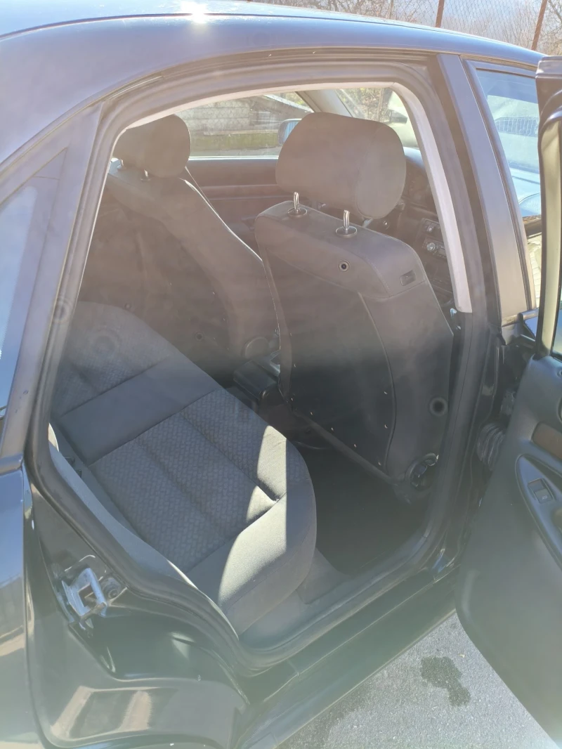 Audi A4 1.8-125 к.с. с газ, снимка 9 - Автомобили и джипове - 52736105