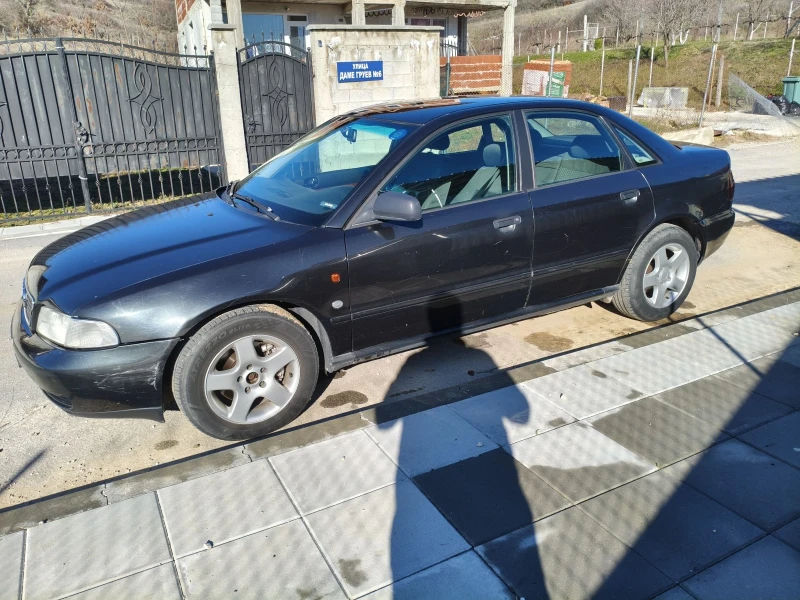 Audi A4 1.8-125 к.с. с газ, снимка 3 - Автомобили и джипове - 52736105