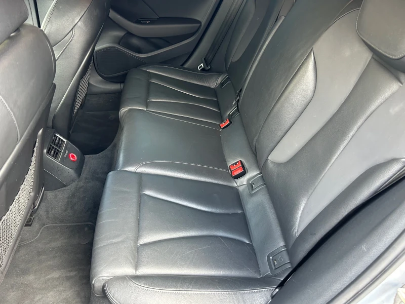 Audi A3 1.8-180к.с.-Automat-4x4, снимка 12 - Автомобили и джипове - 52751724