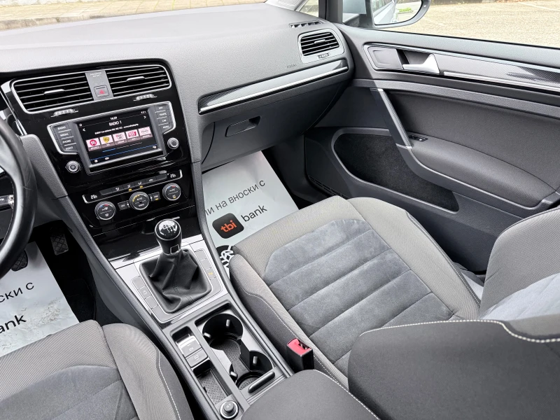 VW Golf 2.0TDI* 150k.c.* HighLine* Ръчка* FullLed* ЛИЗИНГ*, снимка 12 - Автомобили и джипове - 52833125
