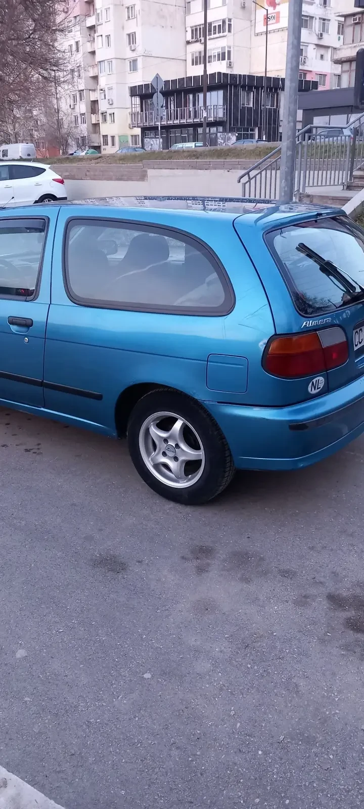 Nissan Almera 1.6i  ВЕРИГА, снимка 3 - Автомобили и джипове - 49468613