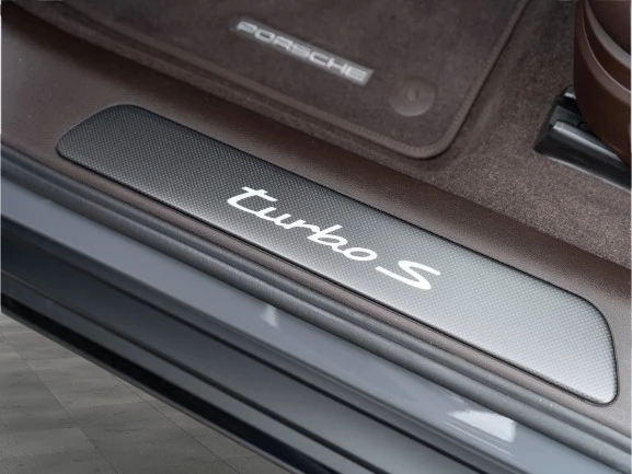 Porsche Panamera Turbo S E-Hybrid = NEW= Гаранция - изображение 6