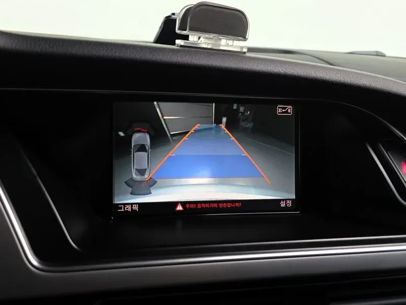 Audi A5 2.0 TDI Quattro Sportback , снимка 15 - Автомобили и джипове - 53894597