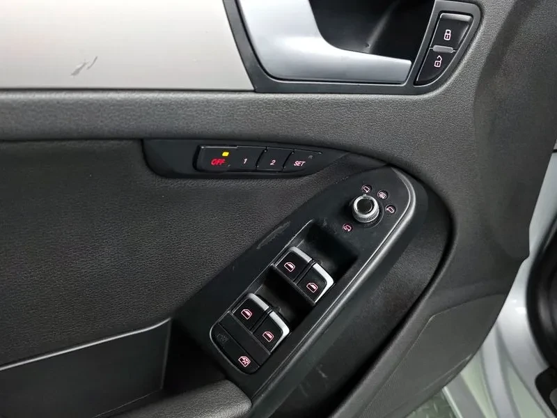 Audi A5 2.0 TDI Quattro Sportback , снимка 17 - Автомобили и джипове - 53894597