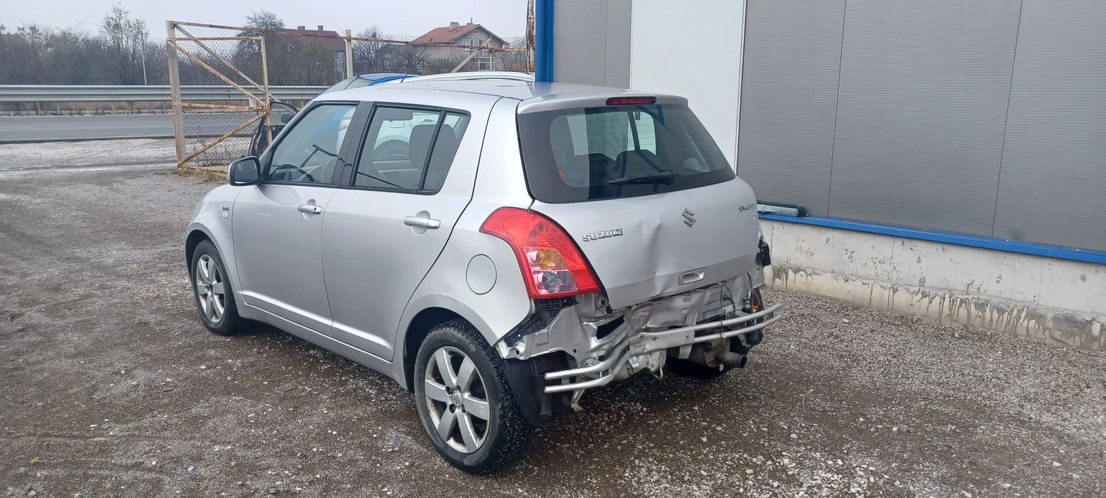 Suzuki Swift 1.3ddis - изображение 3