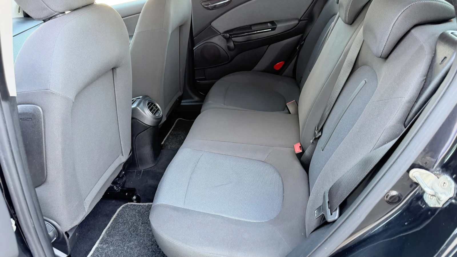 Fiat Bravo 1.6M-JET 120k.c * 6ск* UNIKAT* , снимка 8 - Автомобили и джипове - 44024687