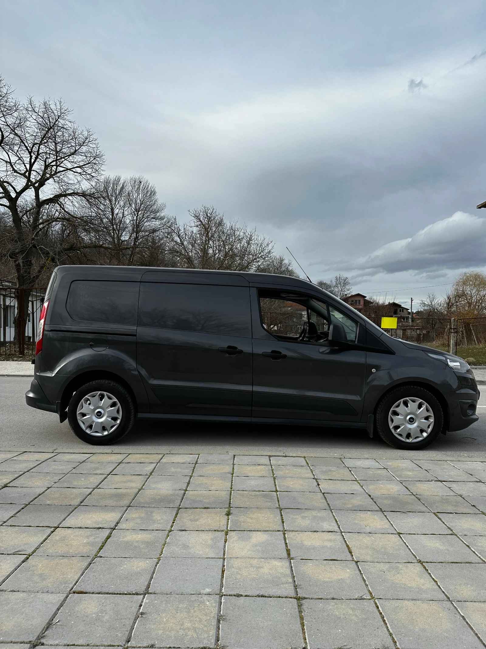 Ford Connect Maxi - изображение 3