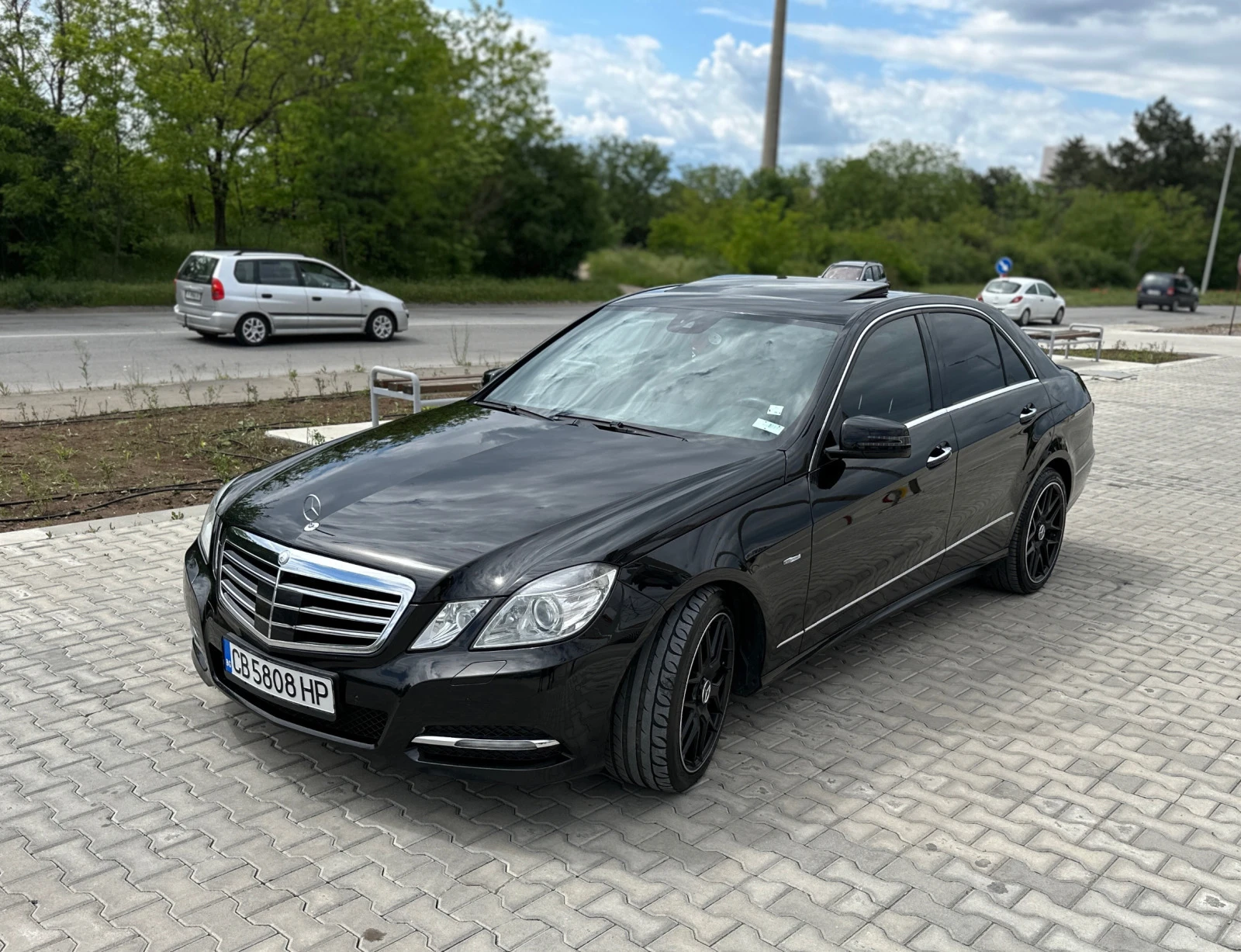 Mercedes-Benz E 350 На пружини - изображение 3