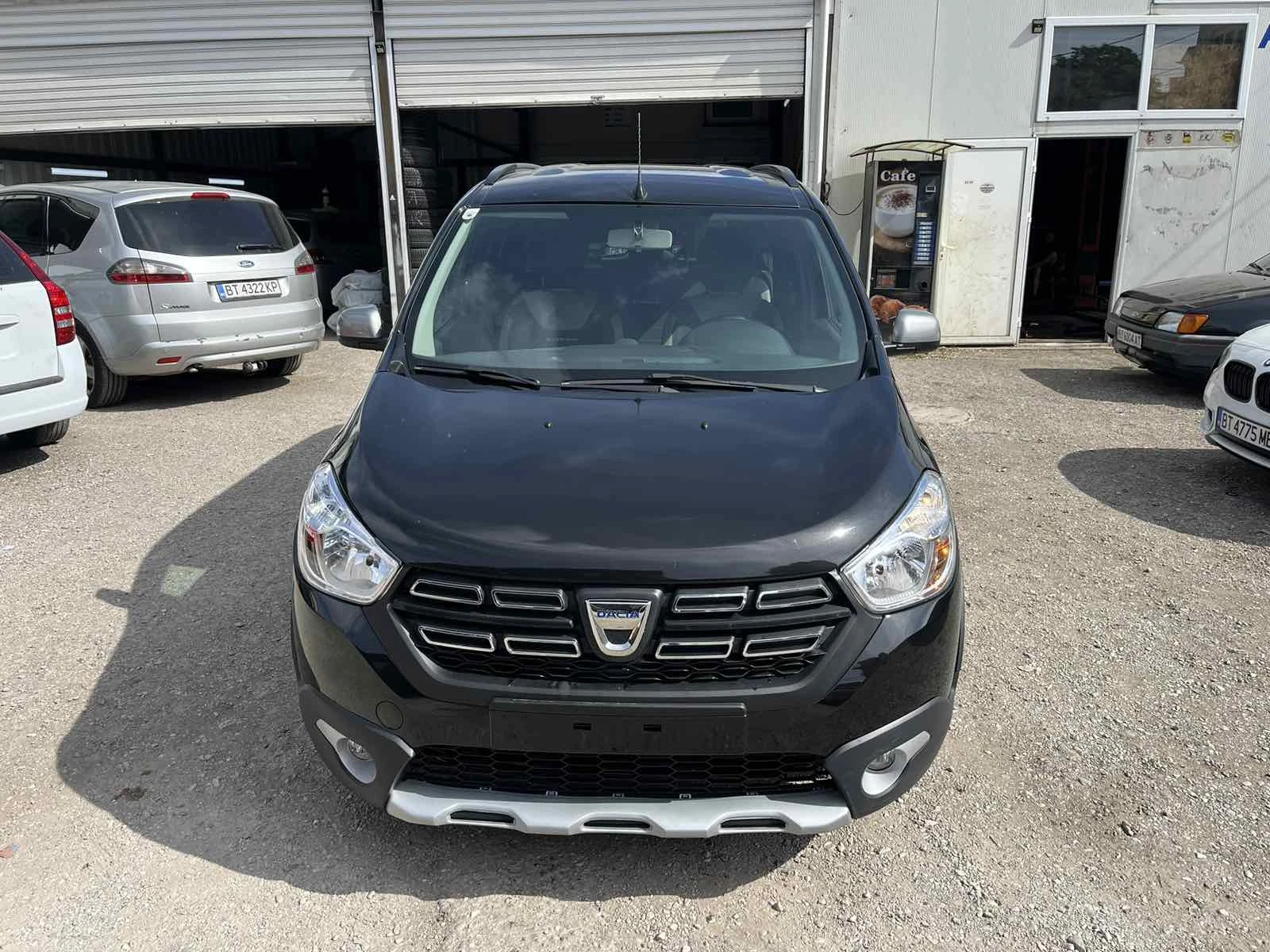 Dacia Lodgy 1.2 Stepway - изображение 3