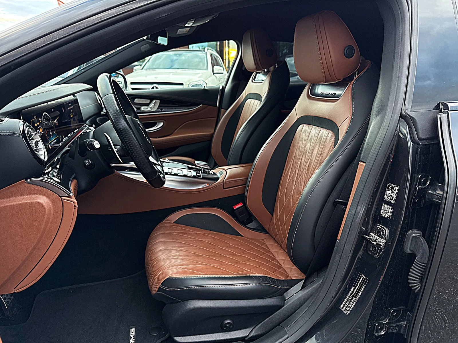 Mercedes-Benz AMG GT 6.3AMG-4MATIC+ 639k.c-DISTRONIK-BURMESTER-GERMANIA - изображение 7