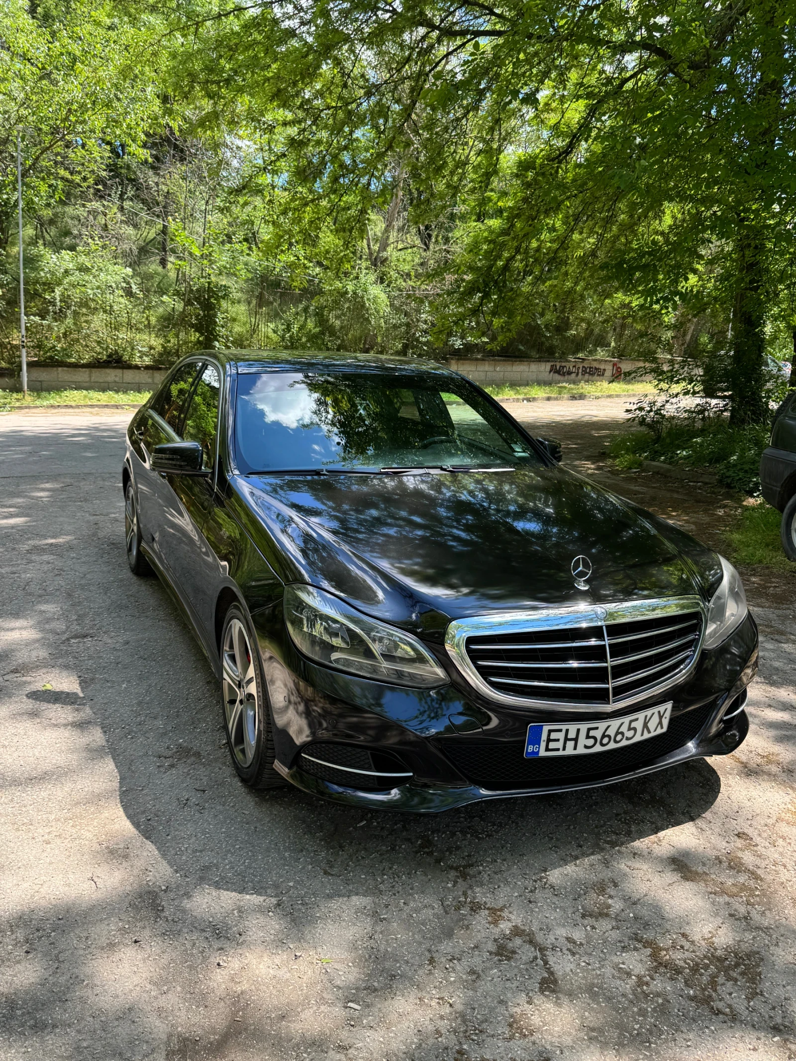 Mercedes-Benz E 200  - изображение 2