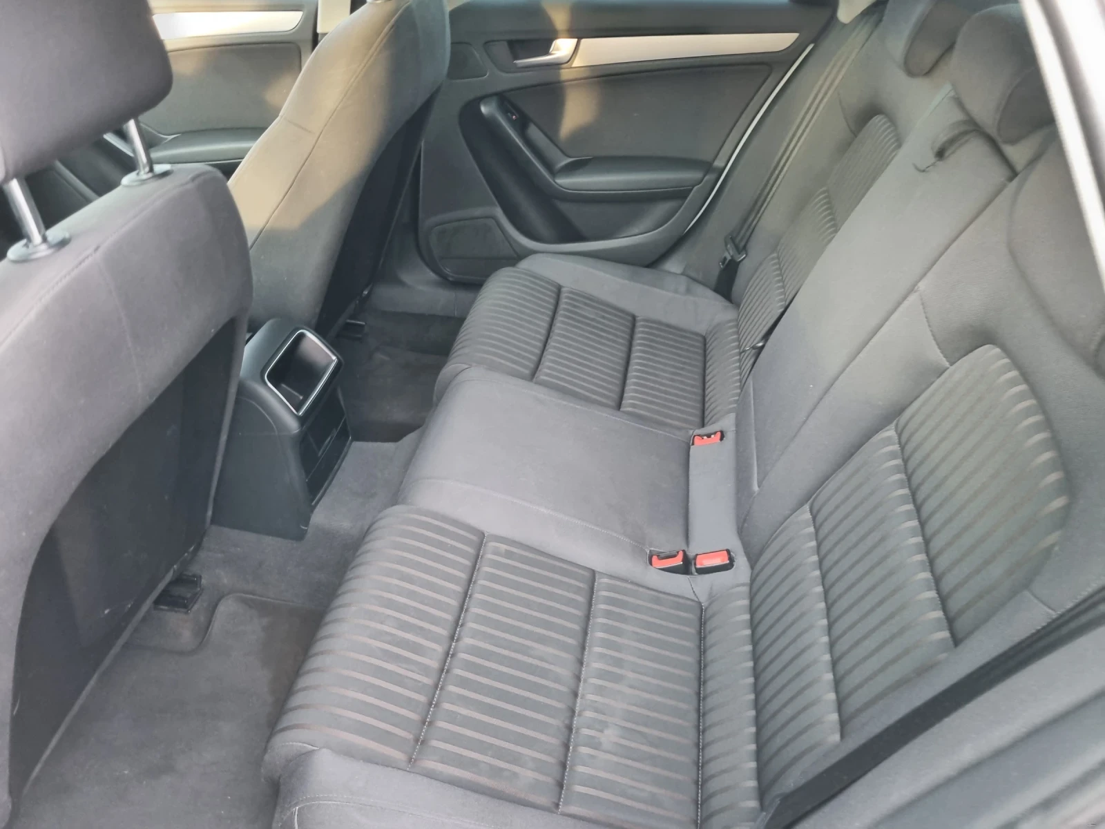 Audi A4 2, 000 EURO5  - изображение 10