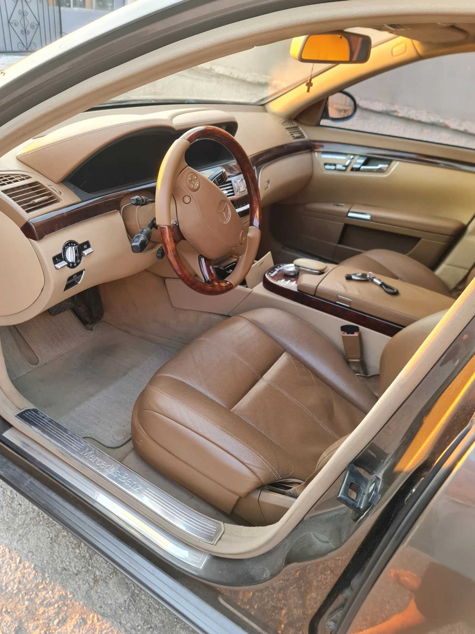 Mercedes-Benz S 320  - изображение 5