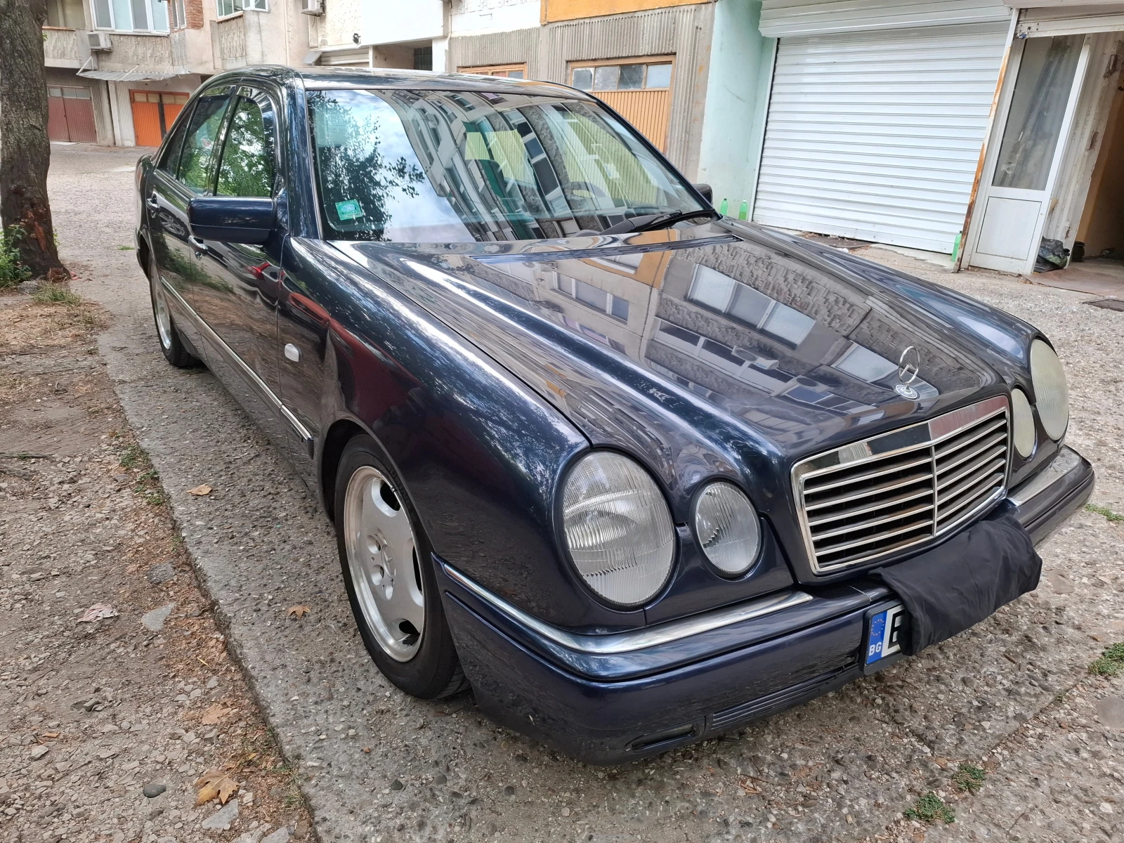Mercedes-Benz E 250  - изображение 2
