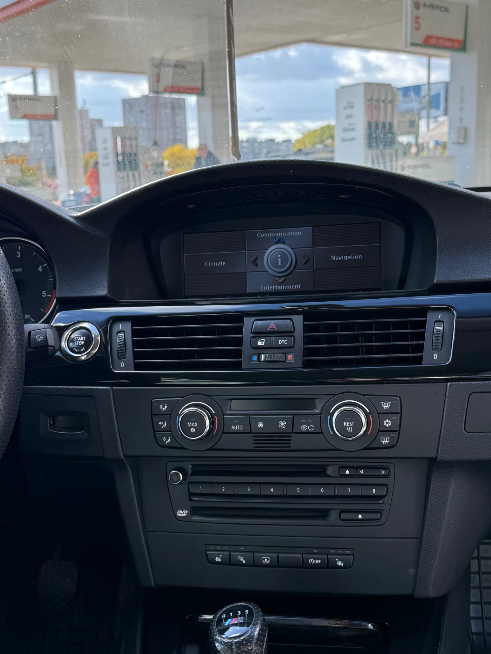 BMW 320  - изображение 8
