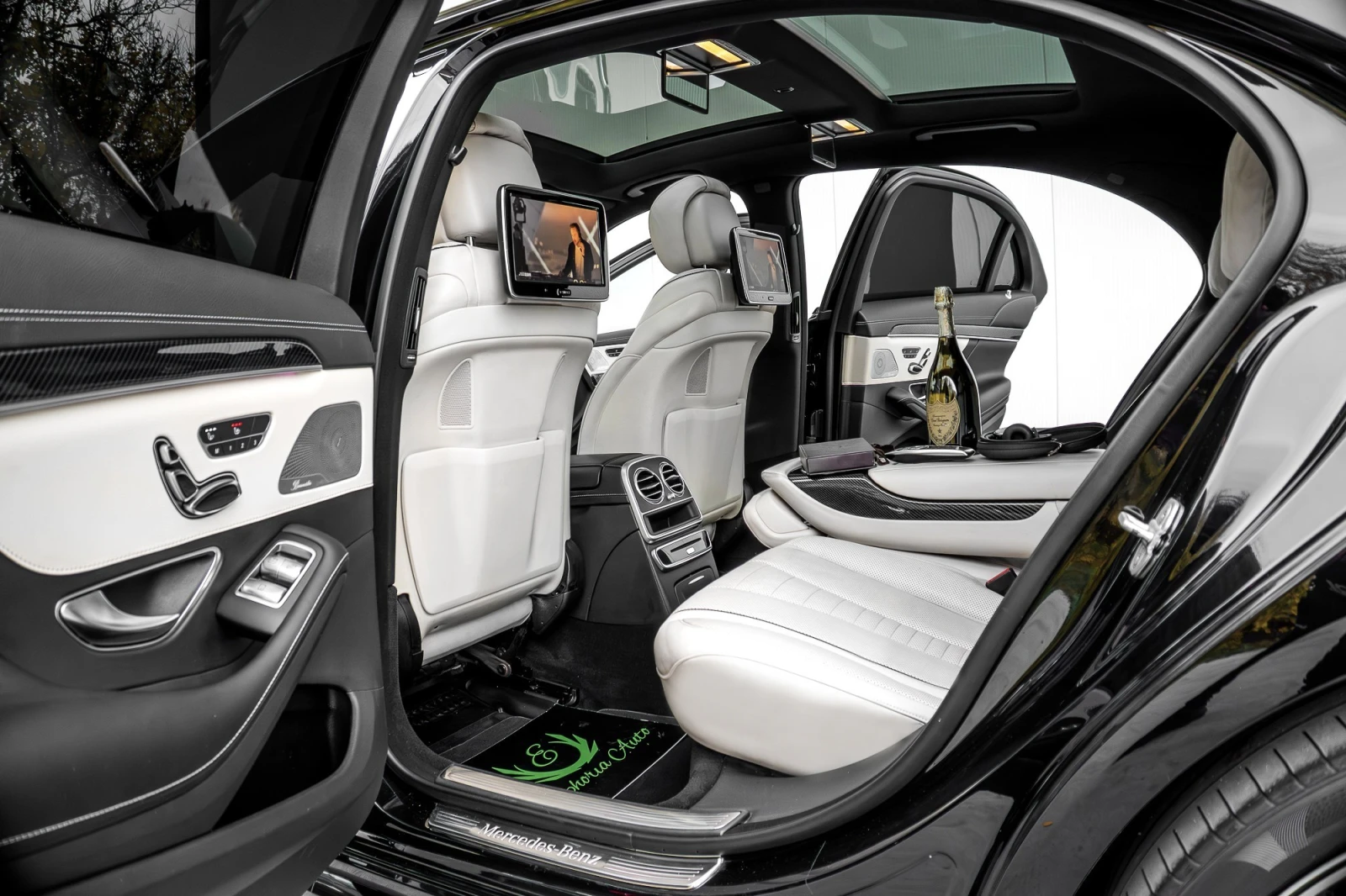 Mercedes-Benz S 350 d* AMG* 4MATIC* EXCLUSIVE* PANO* 3xTV*  - изображение 10