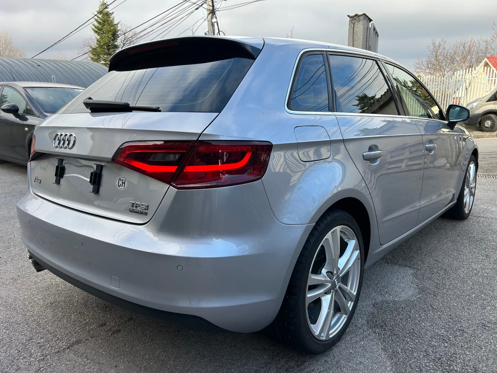 Audi A3 1.8-180к.с.-Automat-4x4 - изображение 5