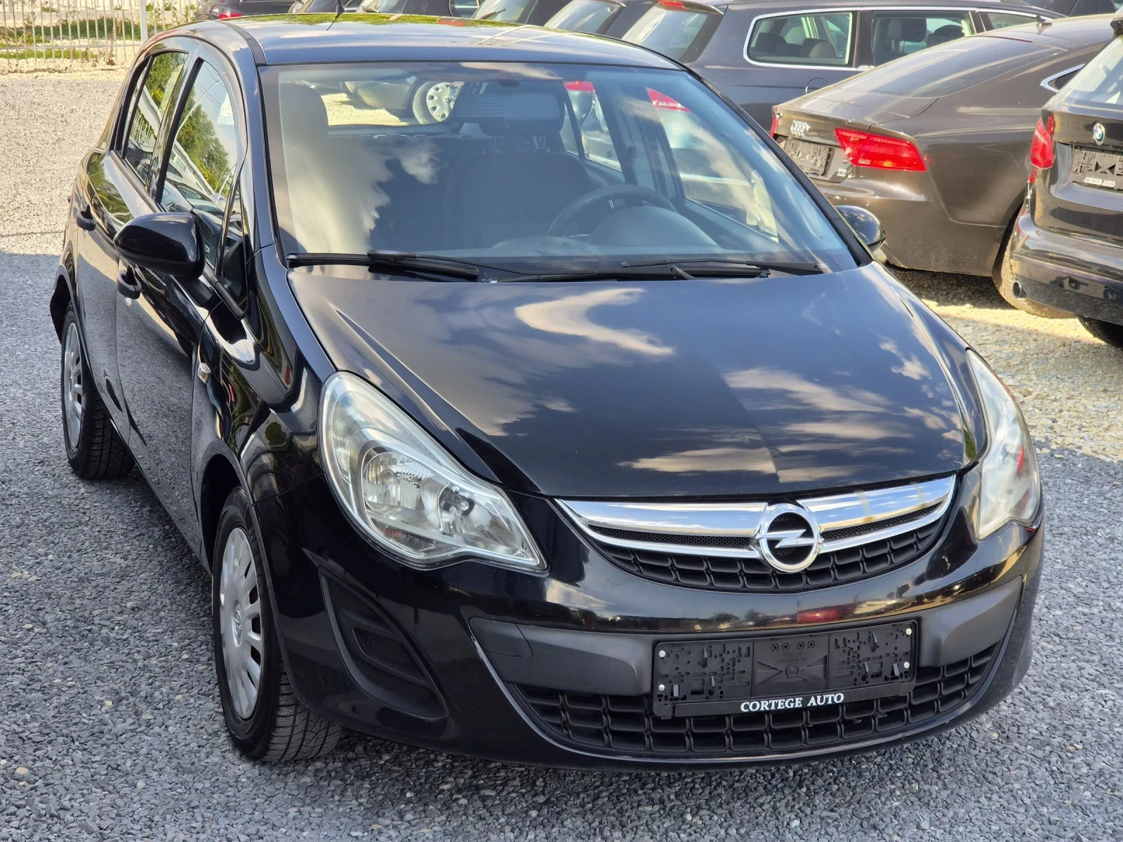 Opel Corsa 1.3CDTI, снимка 4 - Автомобили и джипове - 53165398