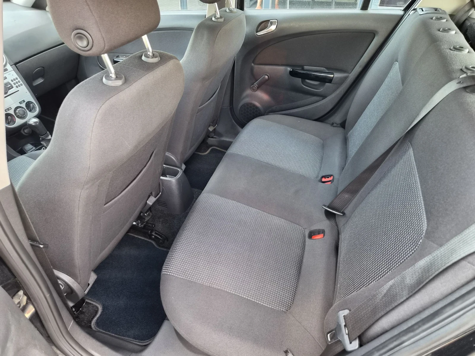 Opel Corsa 1.3CDTI, снимка 10 - Автомобили и джипове - 53165398
