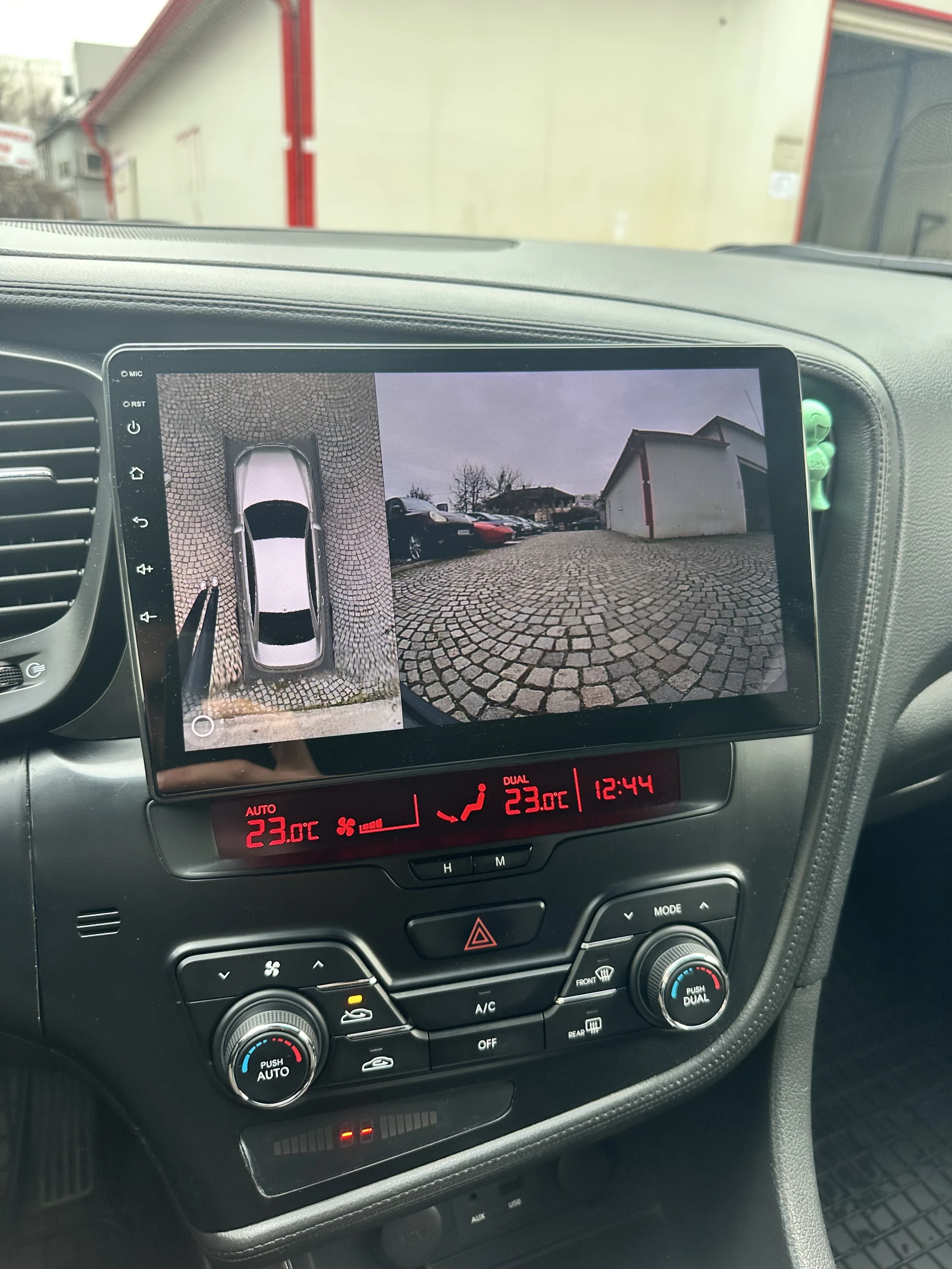 Kia Optima 2.4 GDI, снимка 16 - Автомобили и джипове - 53474931