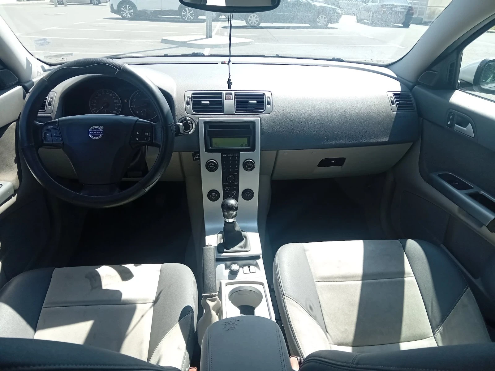 Volvo S40, снимка 6 - Автомобили и джипове - 53755351