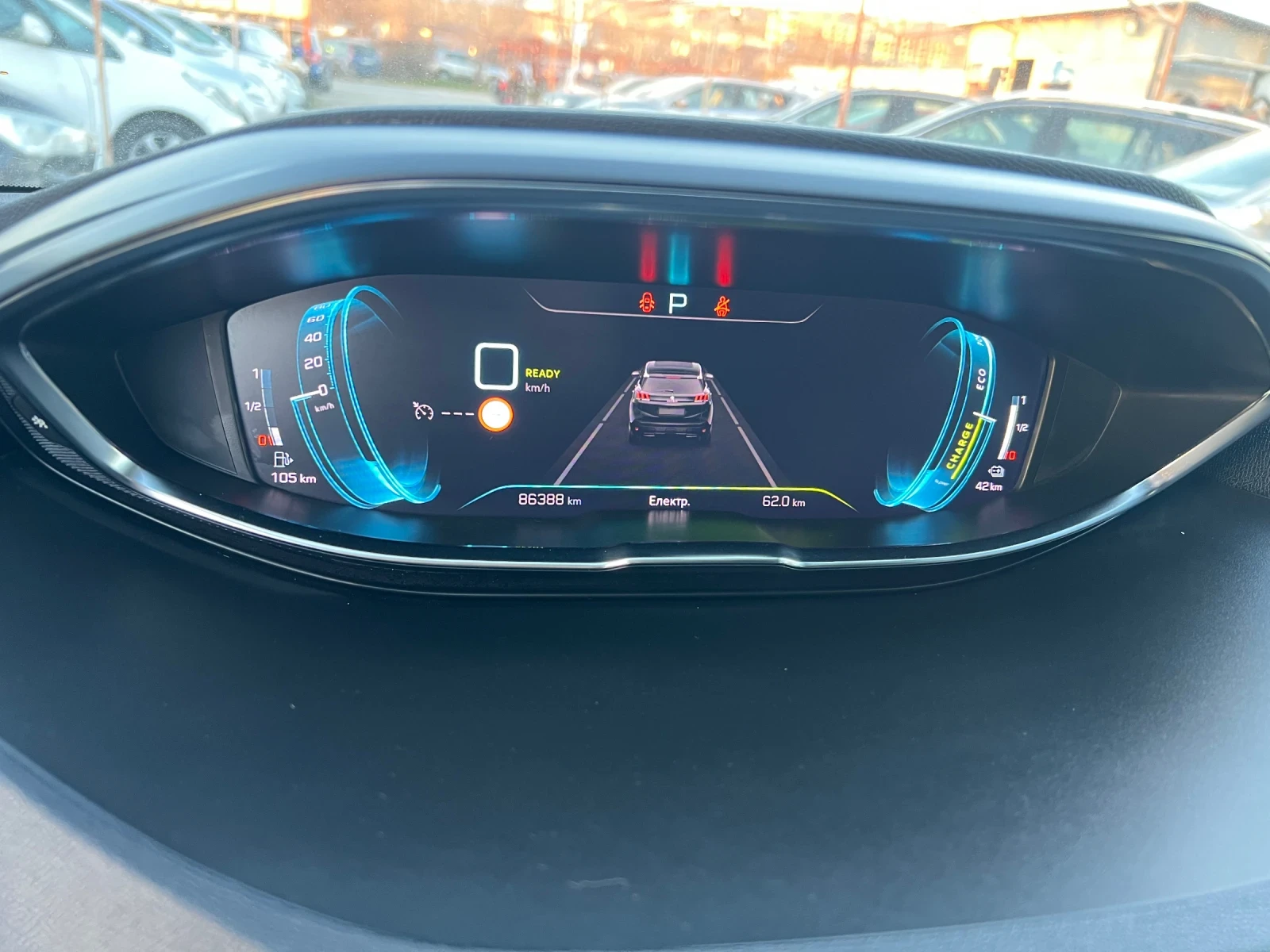 Peugeot 3008 1.6 THP PLUG IN HYBRID/ALLURE/ТОП СЪСТОЯНИЕ, снимка 13 - Автомобили и джипове - 53763008