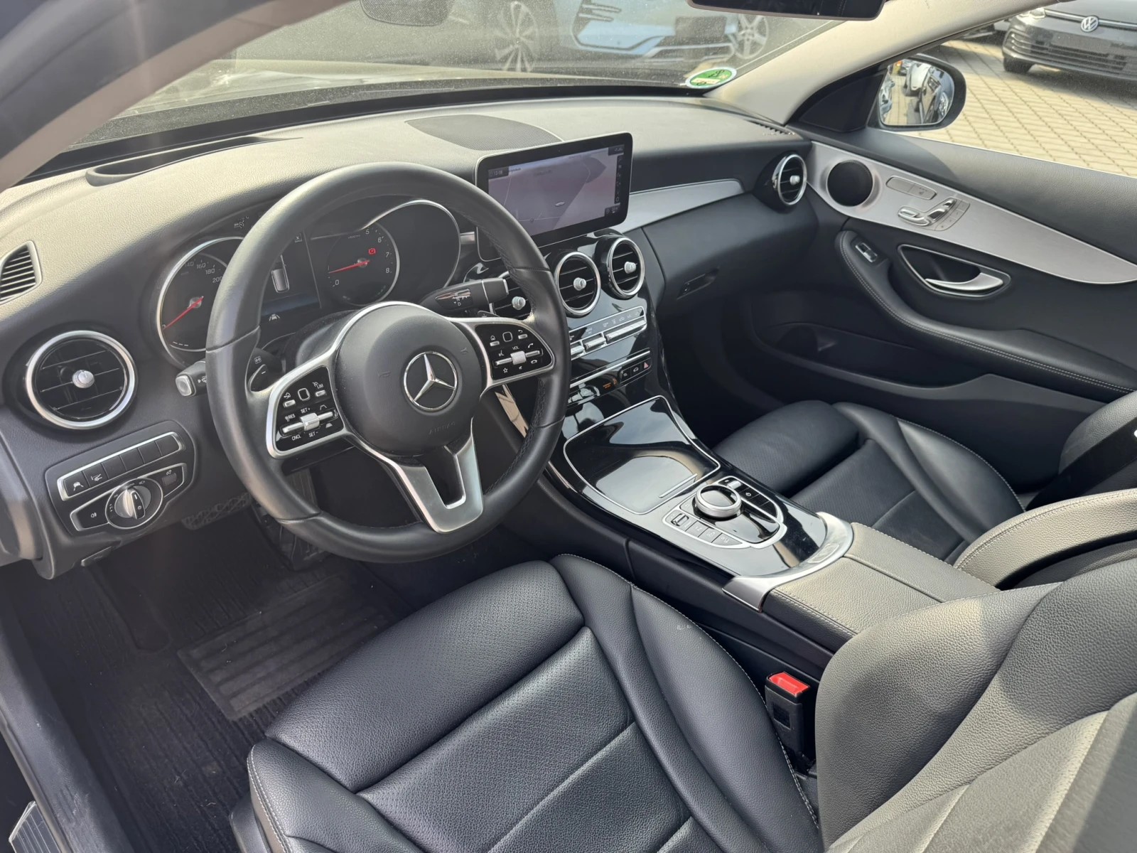 Mercedes-Benz C 300 Break 300e Avantgarde , снимка 8 - Автомобили и джипове - 53873444