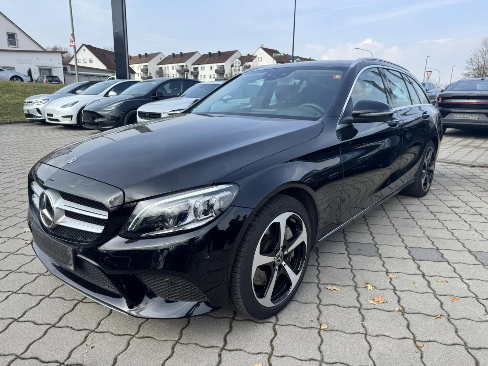 Mercedes-Benz C 300 Break 300e Avantgarde , снимка 2 - Автомобили и джипове - 53873444