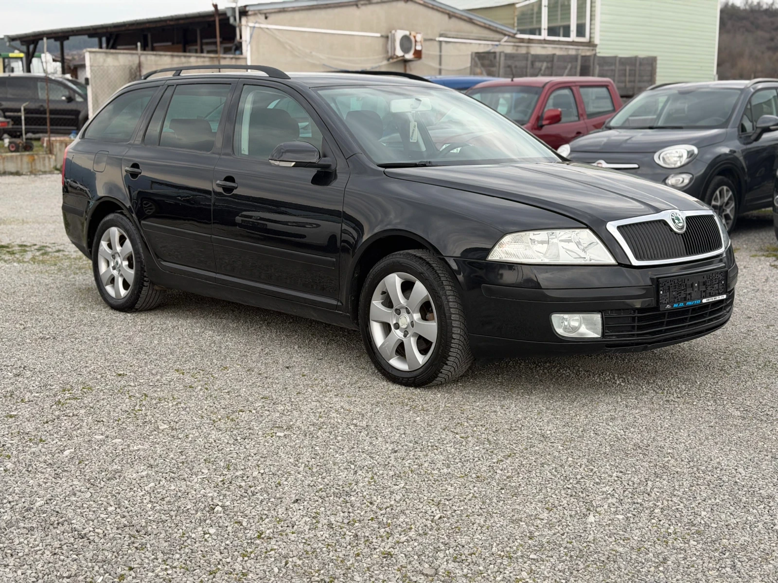 Skoda Octavia 1.6MPI* , снимка 3 - Автомобили и джипове - 53906464
