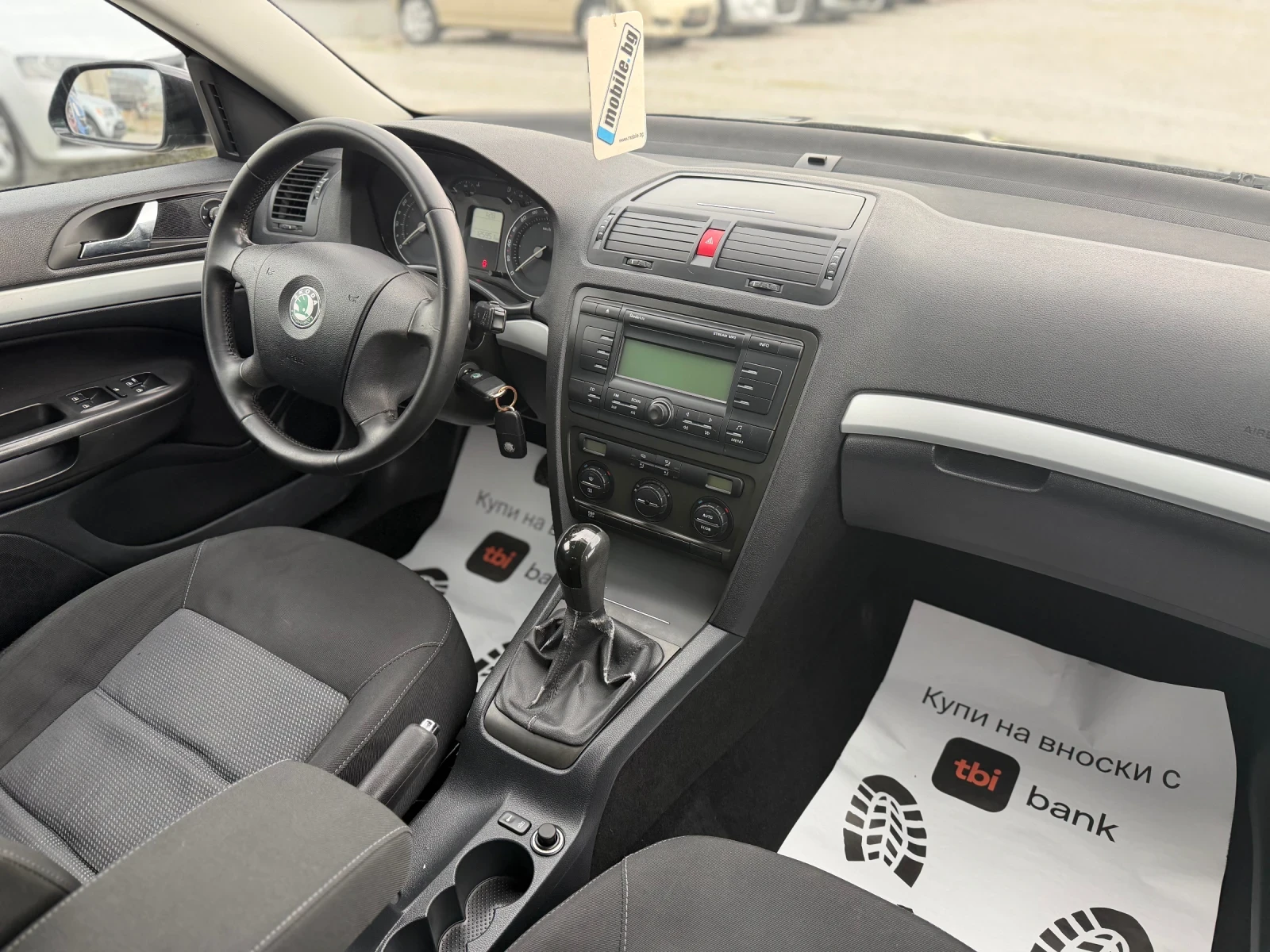 Skoda Octavia 1.6MPI* , снимка 8 - Автомобили и джипове - 53906464