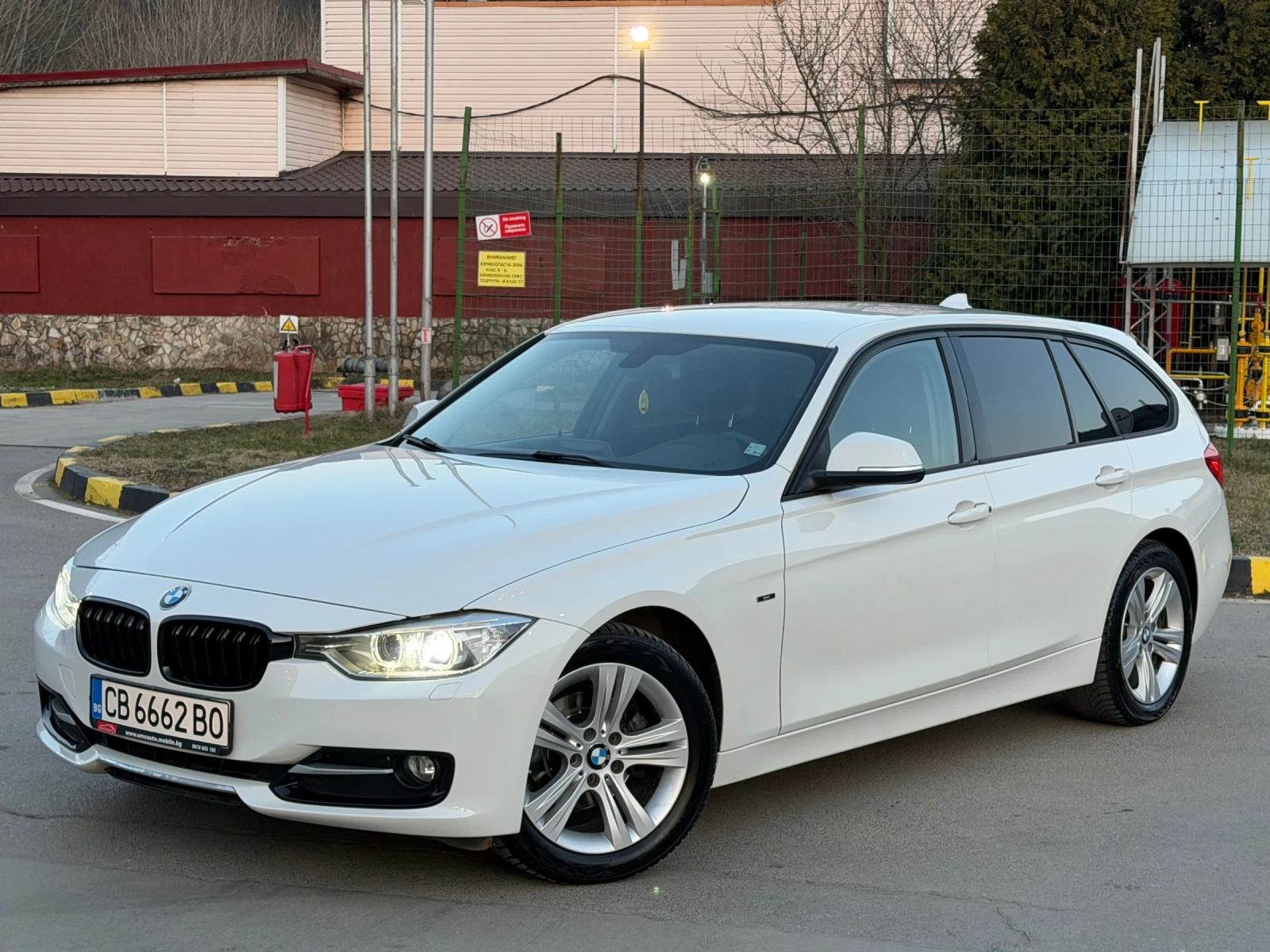 BMW 316 Sport 145000км Уникат, снимка 2 - Автомобили и джипове - 53997483