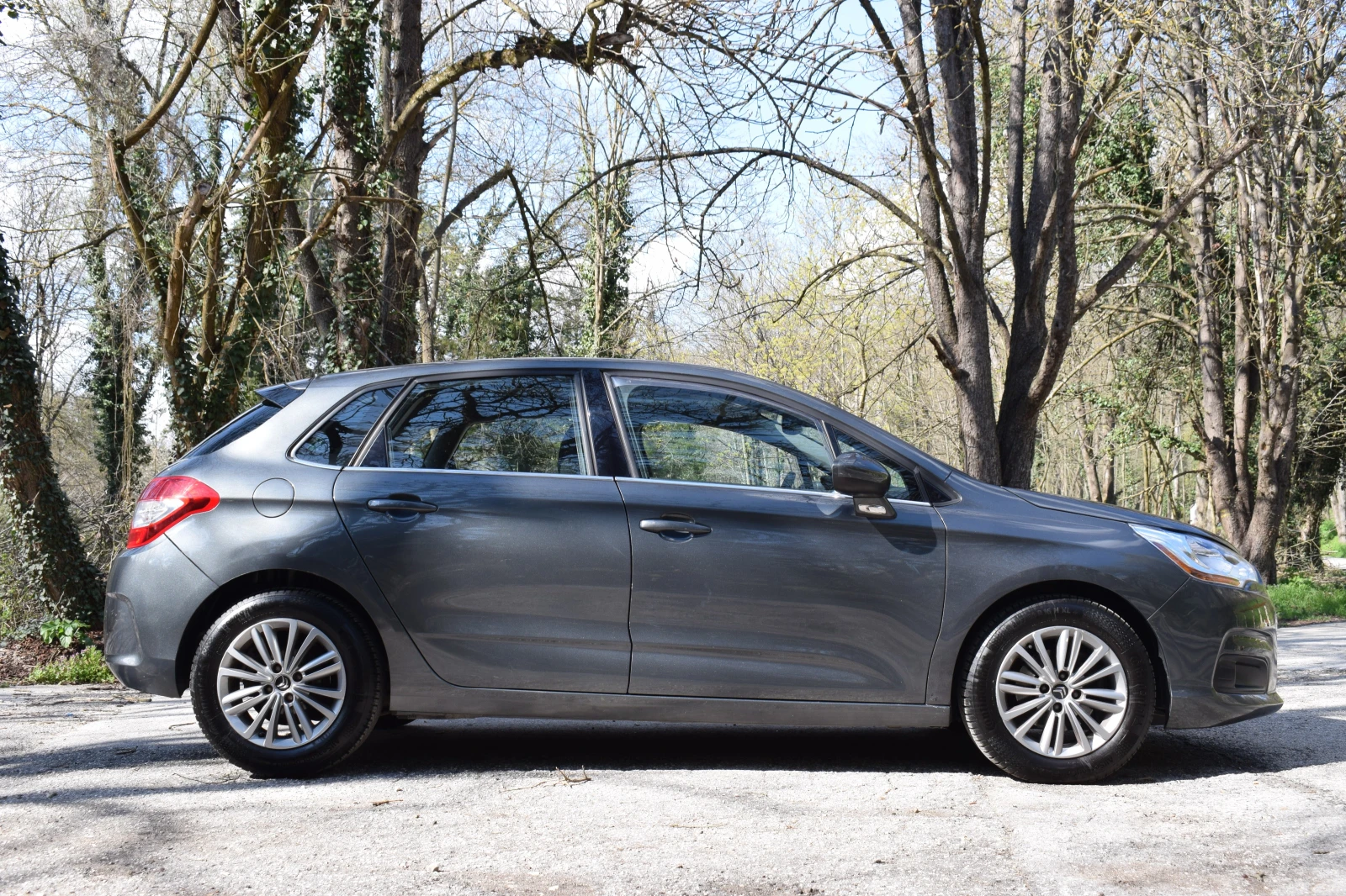 Citroen C4 1.6 НОВ ВНОС ШВЕЙЦАРИЯ, снимка 7 - Автомобили и джипове - 54160517