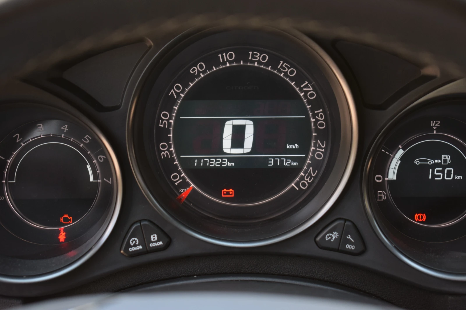 Citroen C4 1.6 НОВ ВНОС ШВЕЙЦАРИЯ, снимка 11 - Автомобили и джипове - 54160517