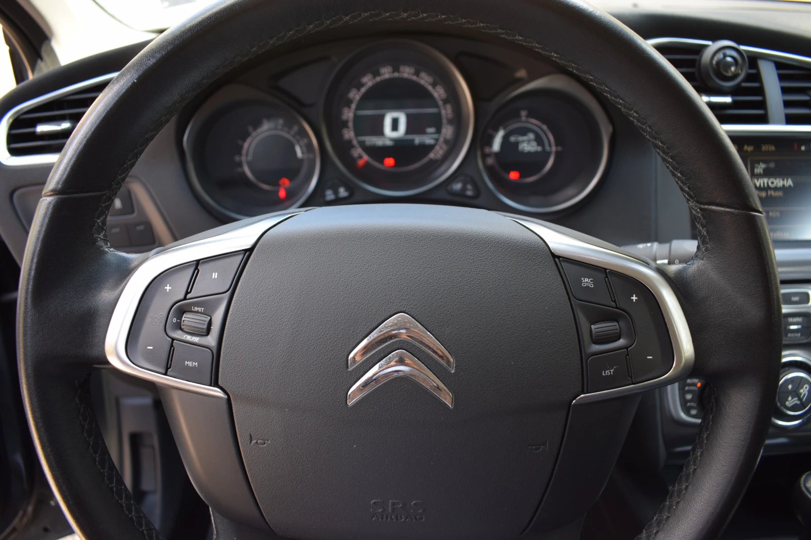 Citroen C4 1.6 НОВ ВНОС ШВЕЙЦАРИЯ, снимка 10 - Автомобили и джипове - 54160517