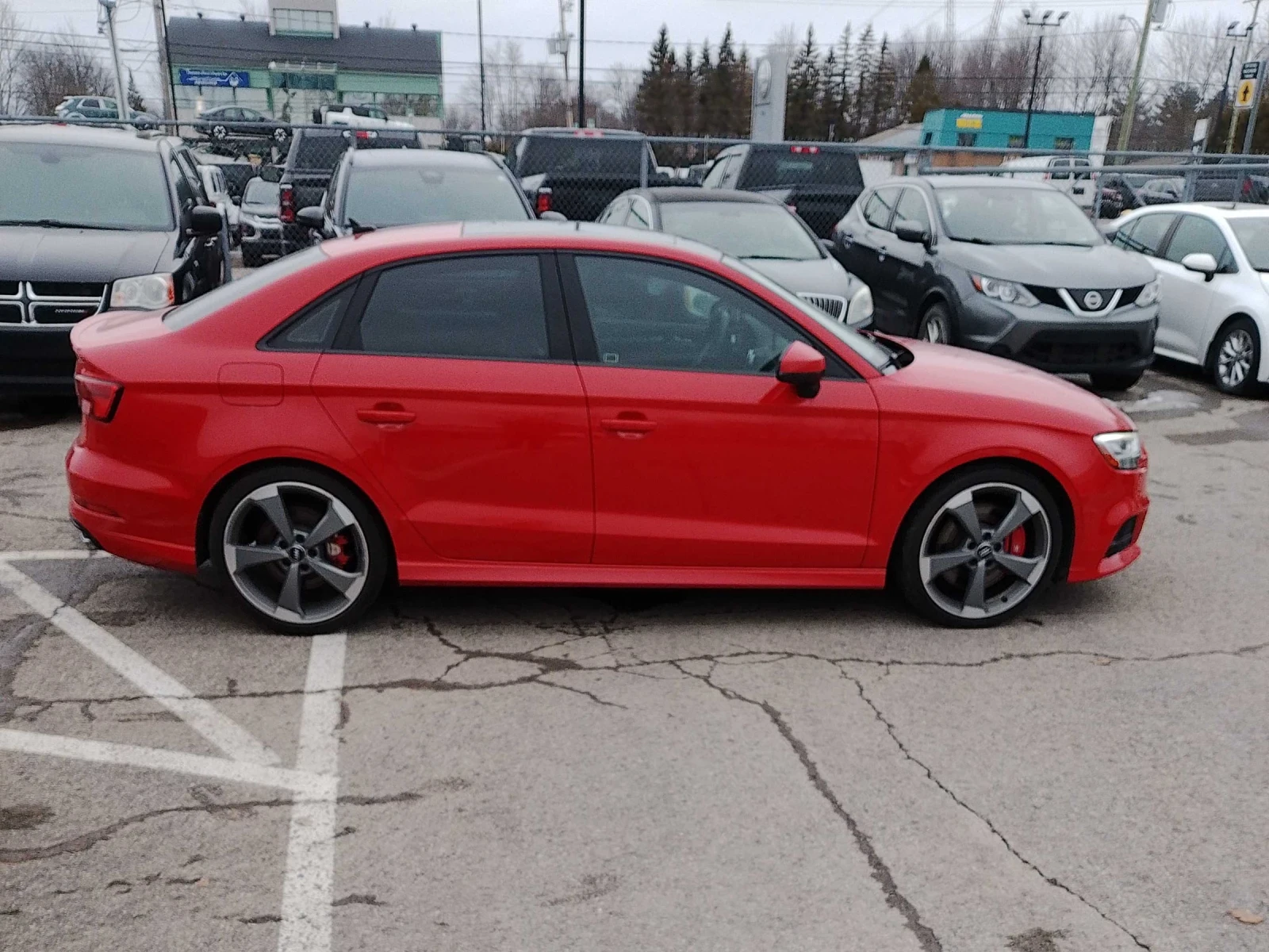 Audi S3 TECHNIK * B&O* ПАНОРАМА * ПОДГРЕВ * CAR FAX * , снимка 4 - Автомобили и джипове - 54207654