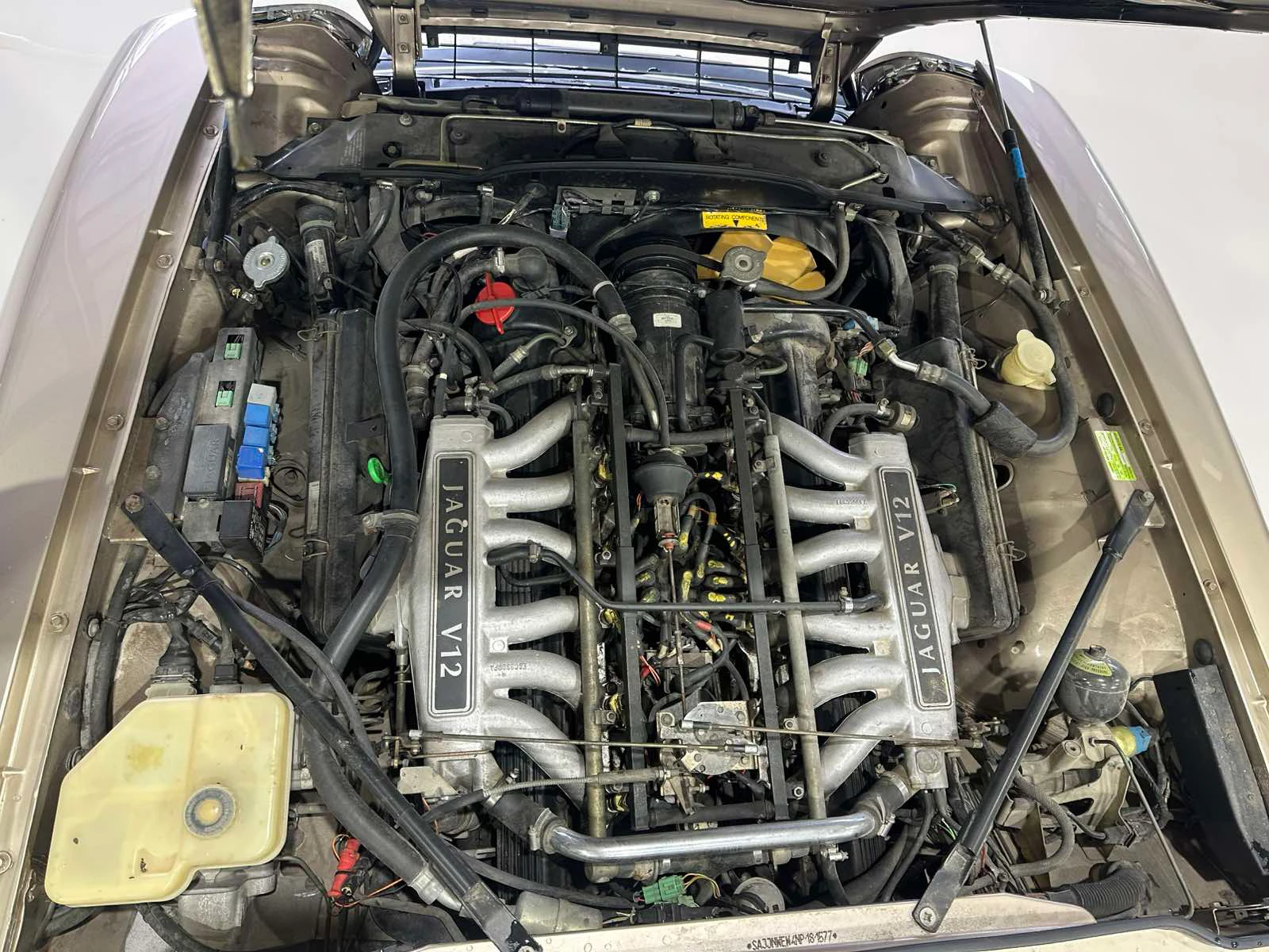 Jaguar Xjs V12 | Mobile.bg � ����������� 17