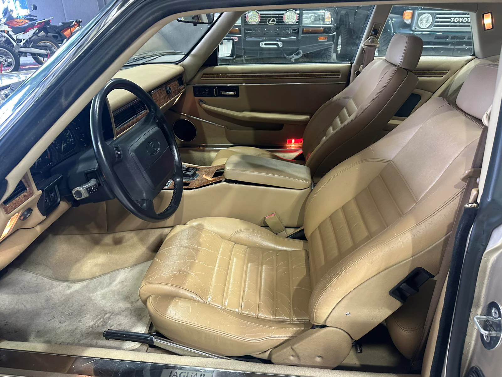 Jaguar Xjs V12 | Mobile.bg � ����������� 10
