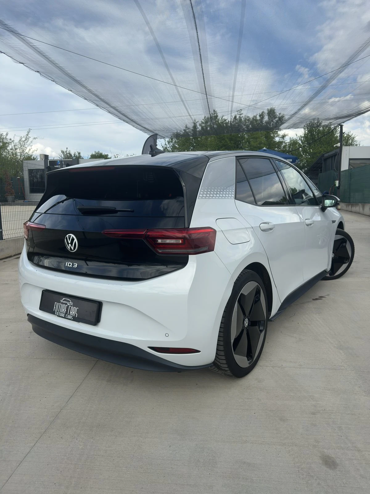 VW ID.3 1ST MAX 62KWh/HEADUP/PANO/MATRIX/20"/МАСАЖИ, снимка 4 - Автомобили и джипове - 54493862