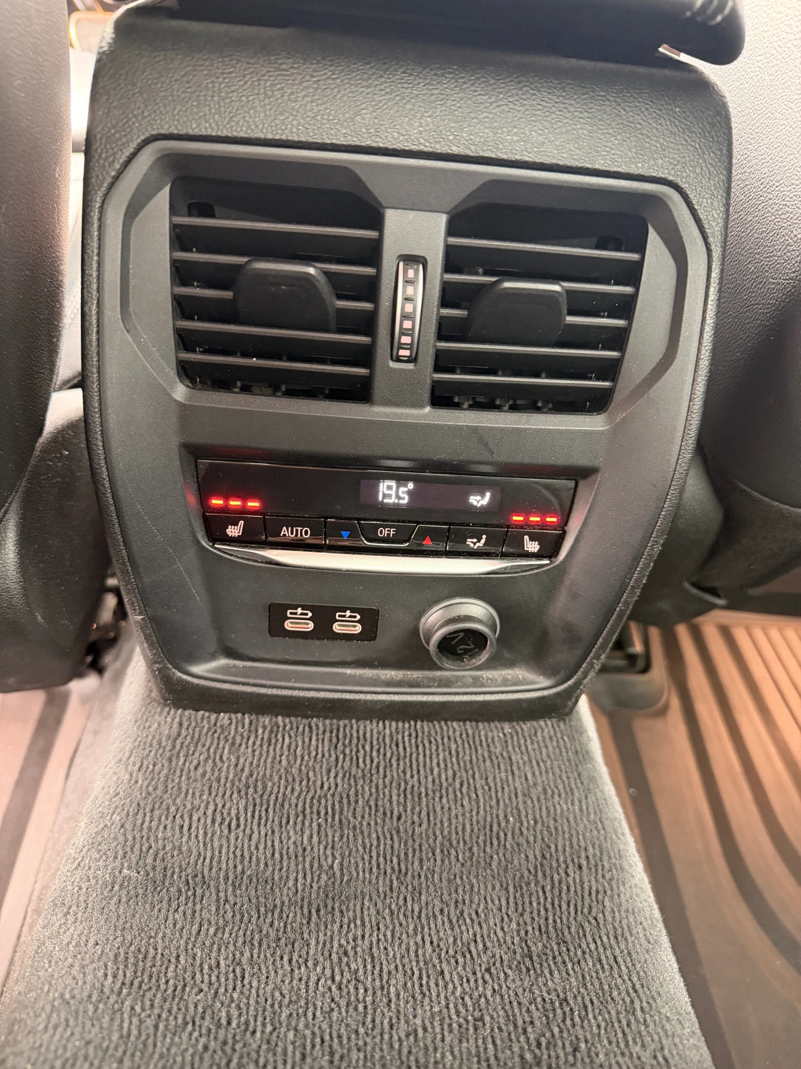 BMW 340, снимка 12 - Автомобили и джипове - 54503044