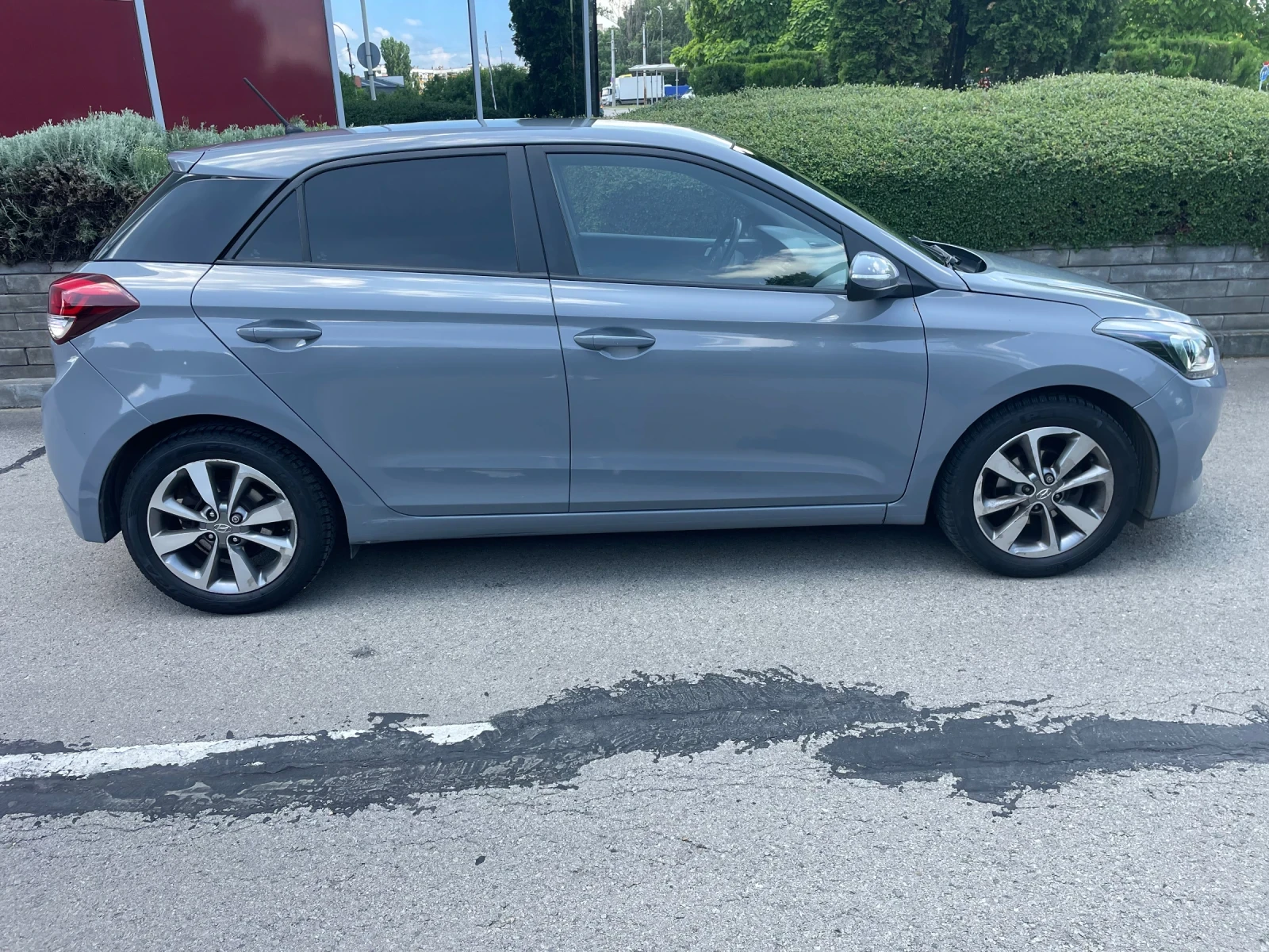 Hyundai I20, снимка 3 - Автомобили и джипове - 54790587