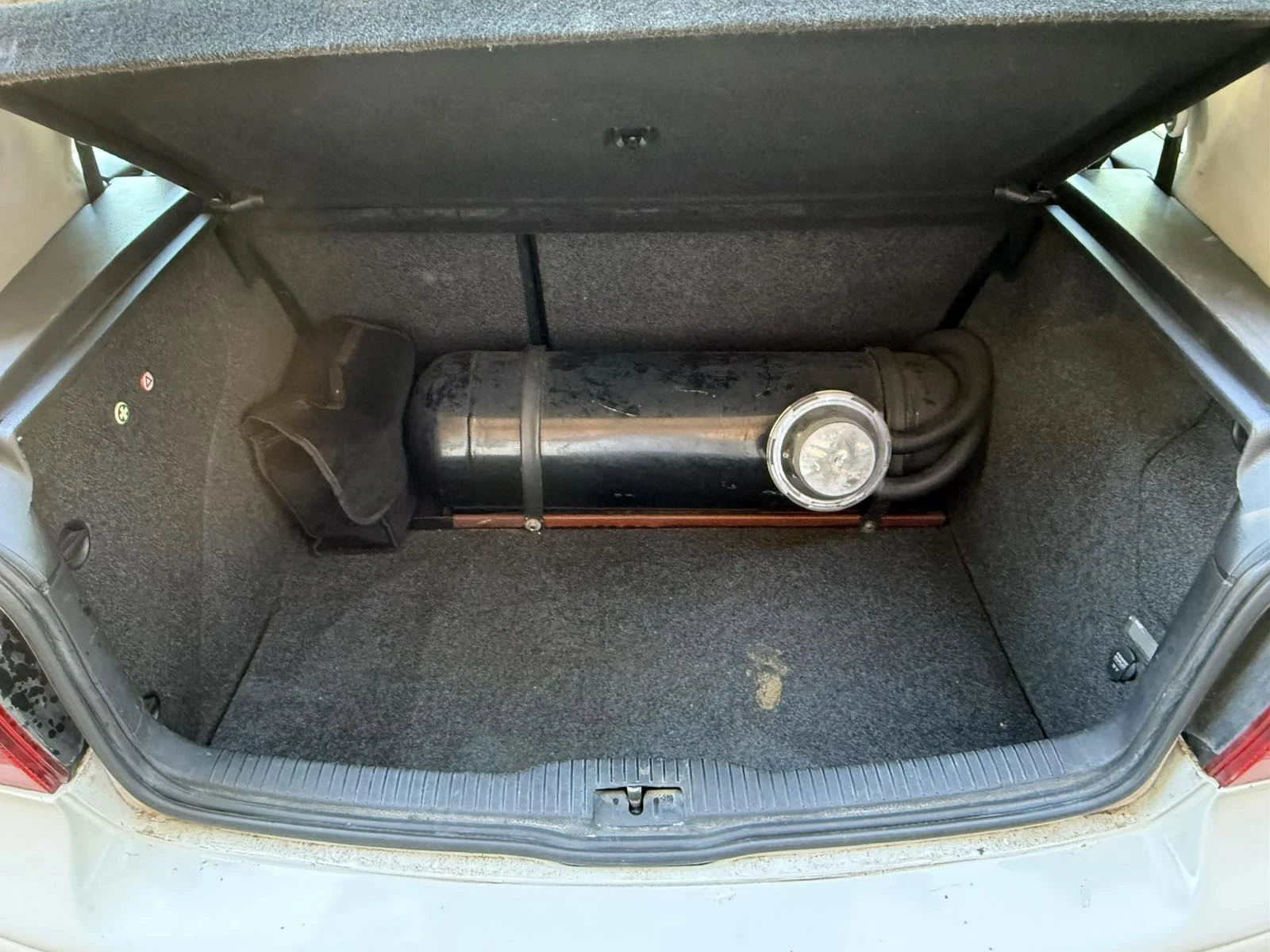 VW Golf 4, снимка 6 - Автомобили и джипове - 54824963