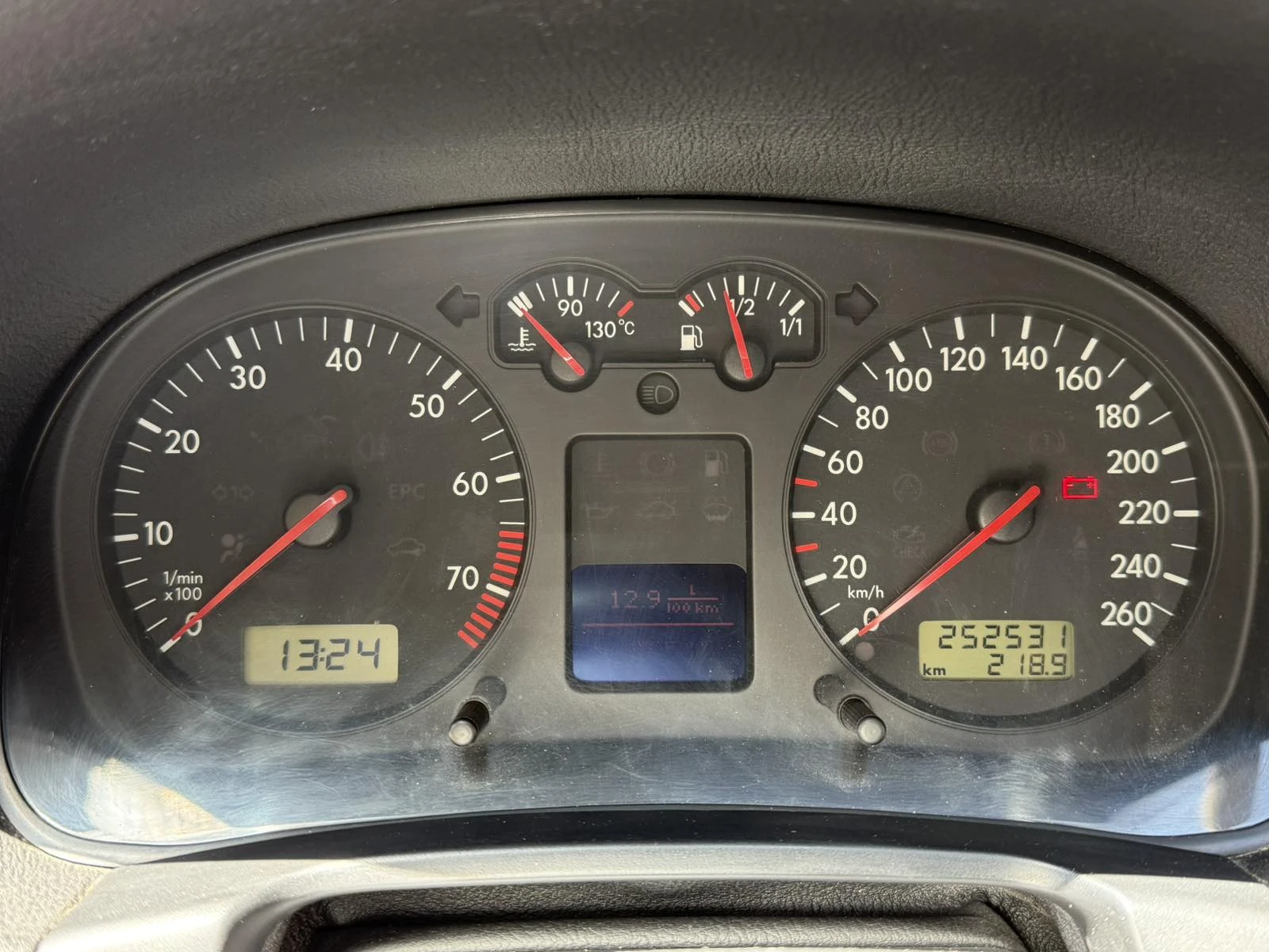 VW Golf 4, снимка 16 - Автомобили и джипове - 54824963