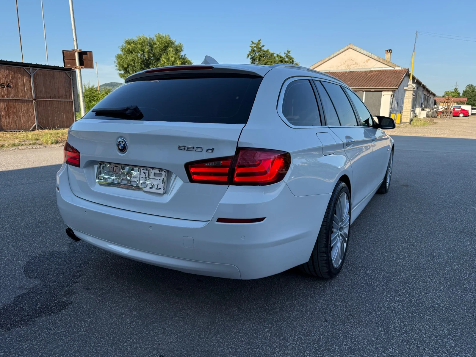 BMW 520 520D 184KC, снимка 4 - Автомобили и джипове - 54857332