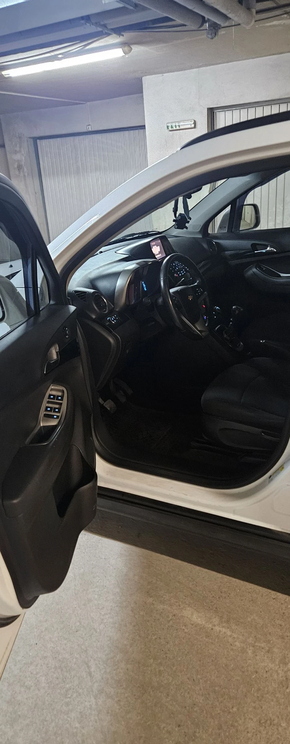 Chevrolet Orlando 2.0 Diesel, снимка 8 - Автомобили и джипове - 55258997