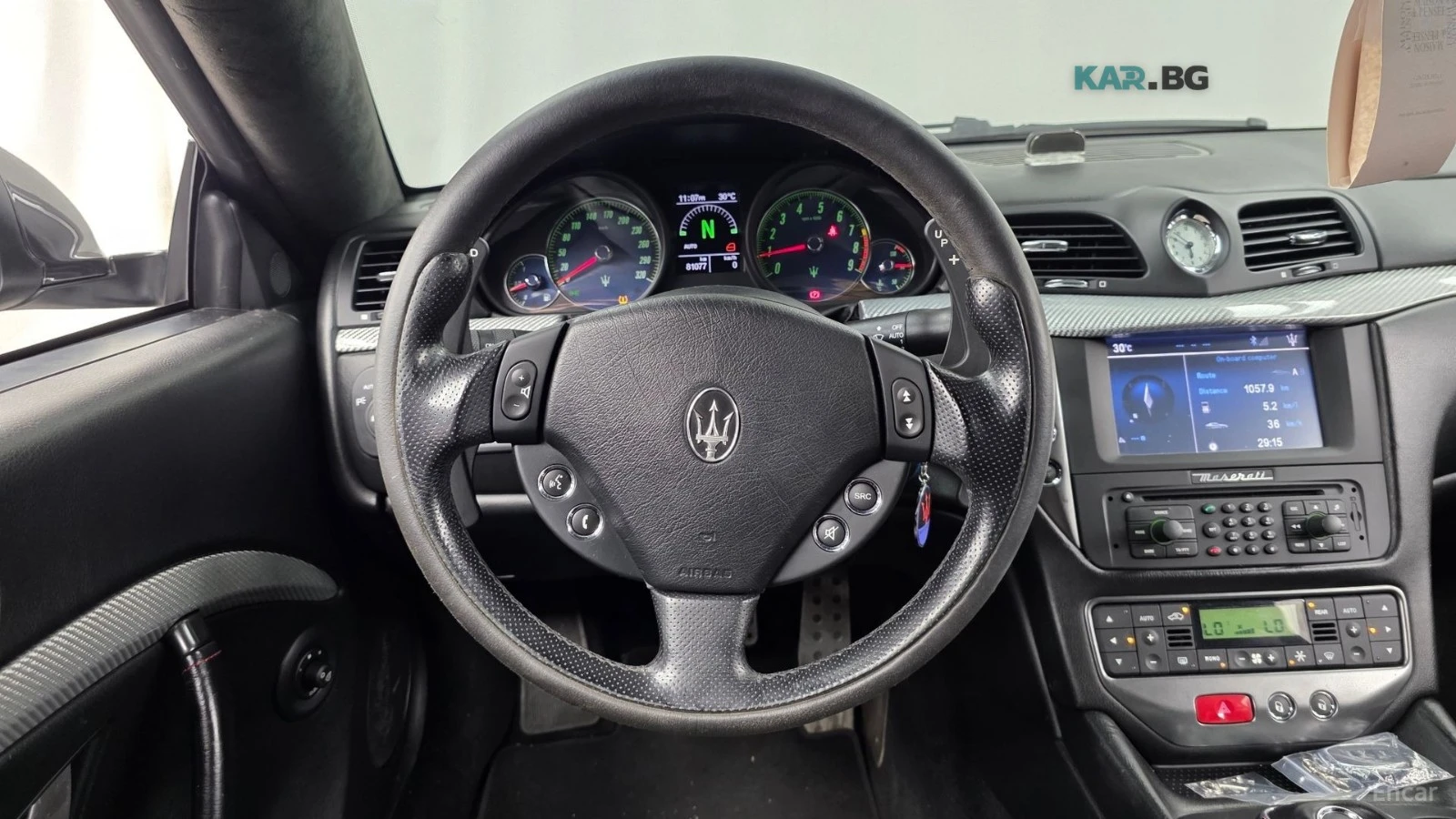 Maserati GranTurismo S* 4.7* АЛКАНТАРА* ПОДГРЕВ* КАМЕРА* , снимка 13 - Автомобили и джипове - 55310942