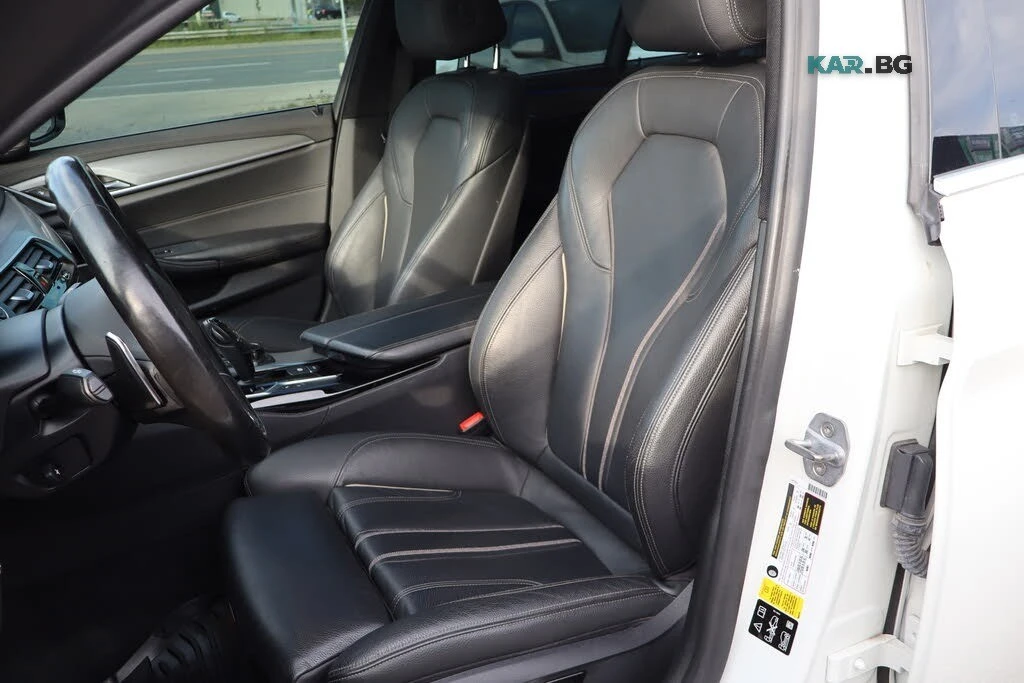 BMW 540 M Pack * HUD * 360 * АвтоКредит * (ЦЕНА ДО БГ), снимка 6 - Автомобили и джипове - 55948268
