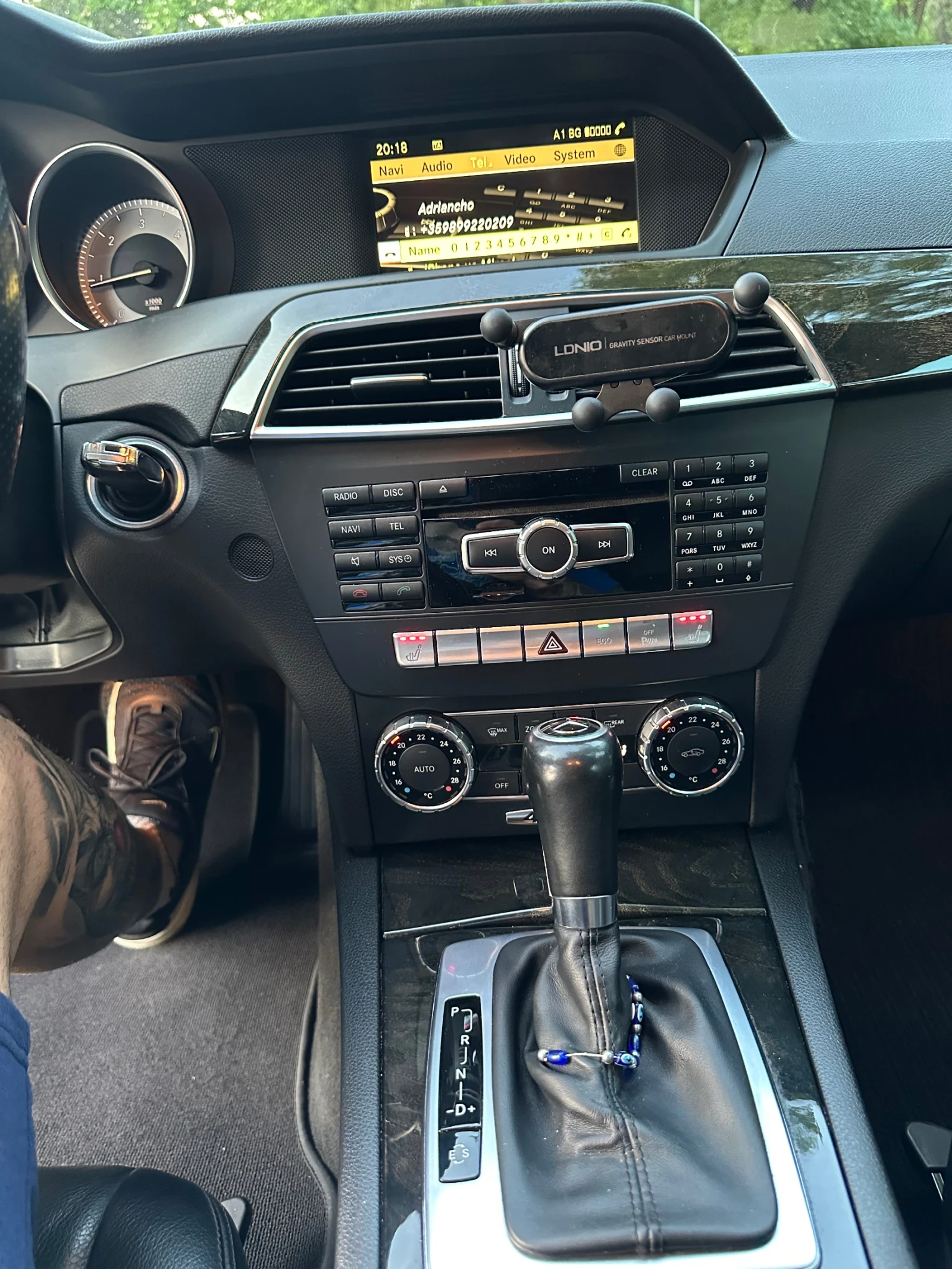 Mercedes-Benz C 250 4Matic Amg Line, снимка 11 - Автомобили и джипове - 56046731