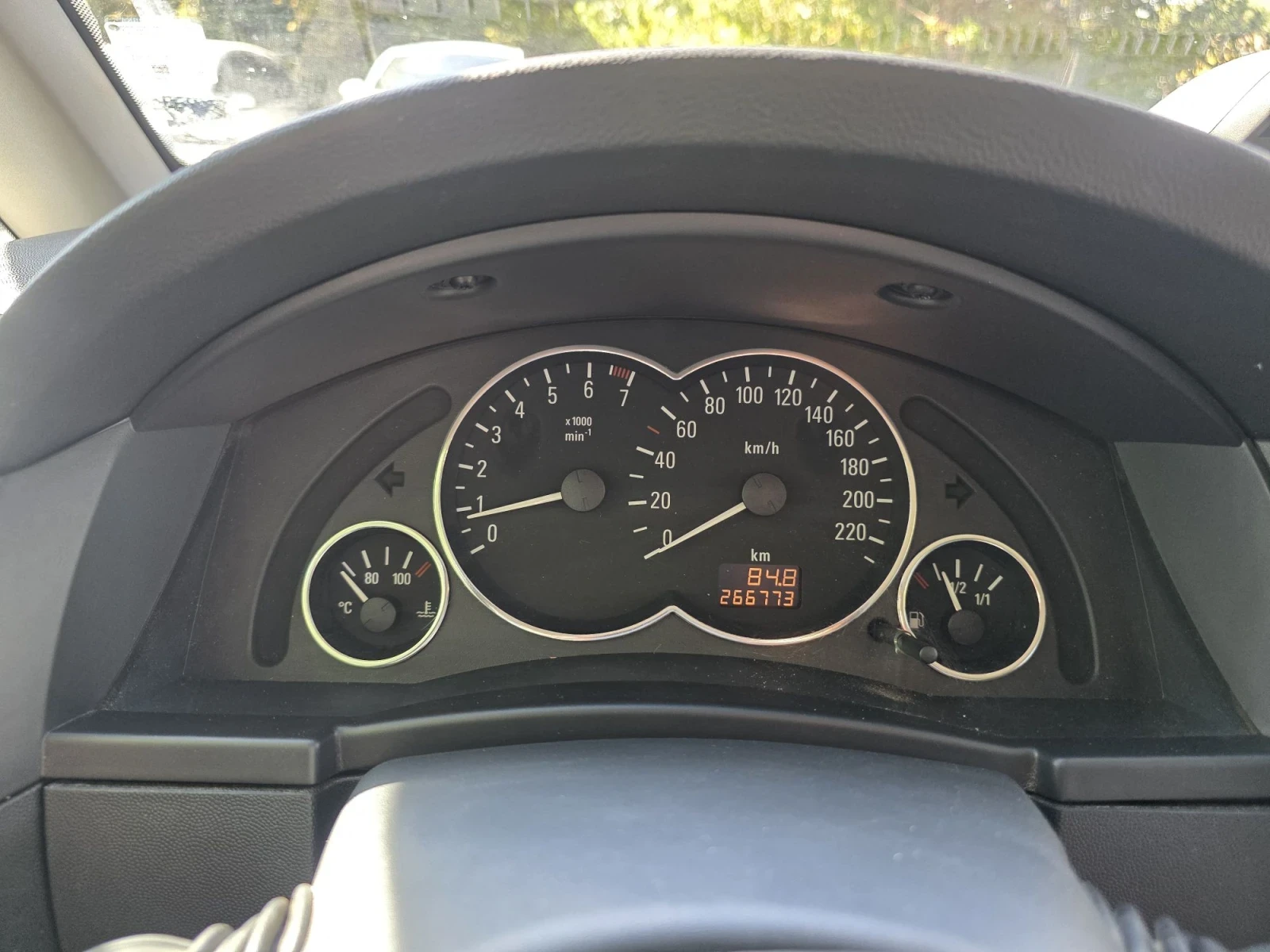Opel Meriva 1.6 бензин, Вс.платено, снимка 11 - Автомобили и джипове - 56619438